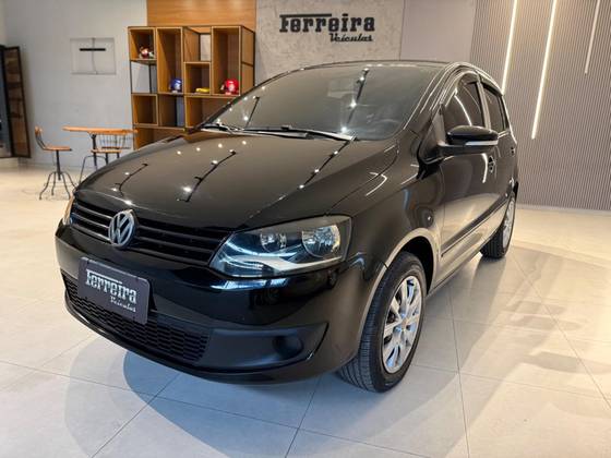 VOLKSWAGEN FOX 1.6 MI 8V FLEX 4P MANUAL VOLKSWAGEN FOX 1.6 MI 8V FLEX 4P MANUAL